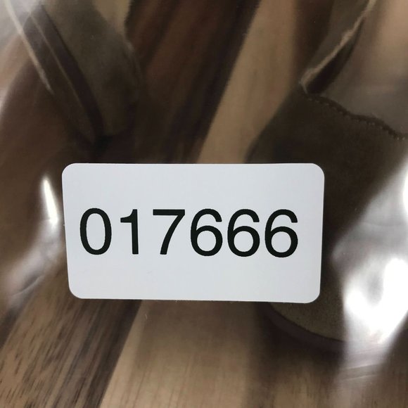 Esprit Beige Faux Suede Block Heel Pumps Womens Size 6 - Picture 7 of 7